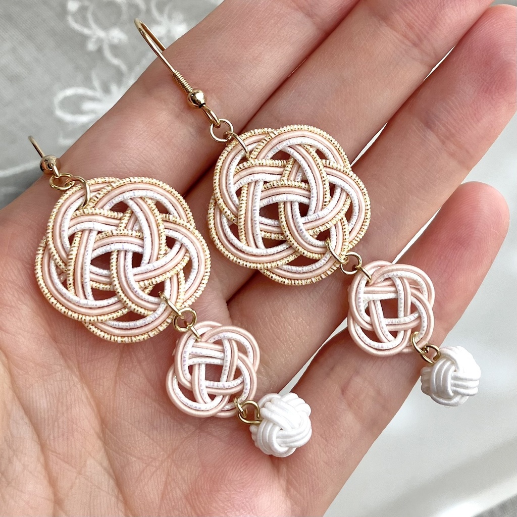 梅と菜の花のピアス(イヤリング) はいざくら