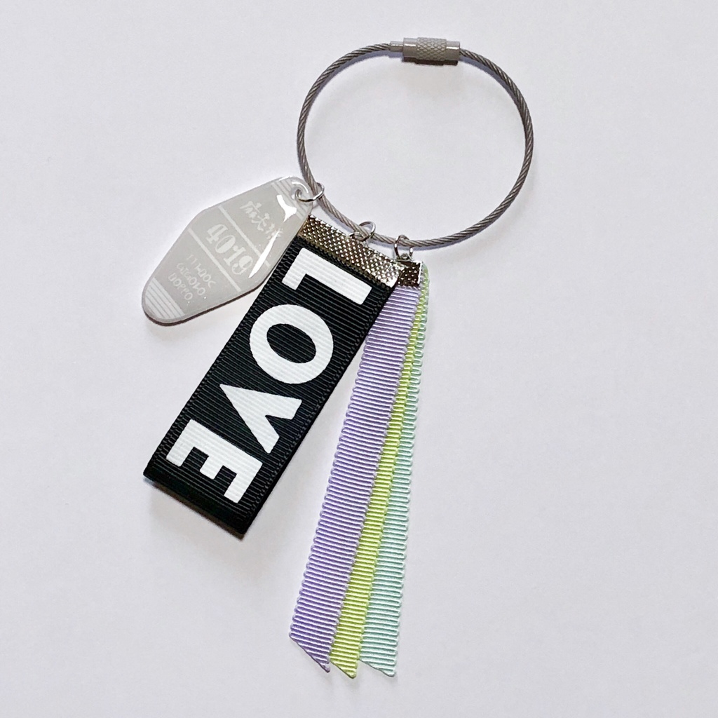 推しディビLOVEリボンキーホルダー