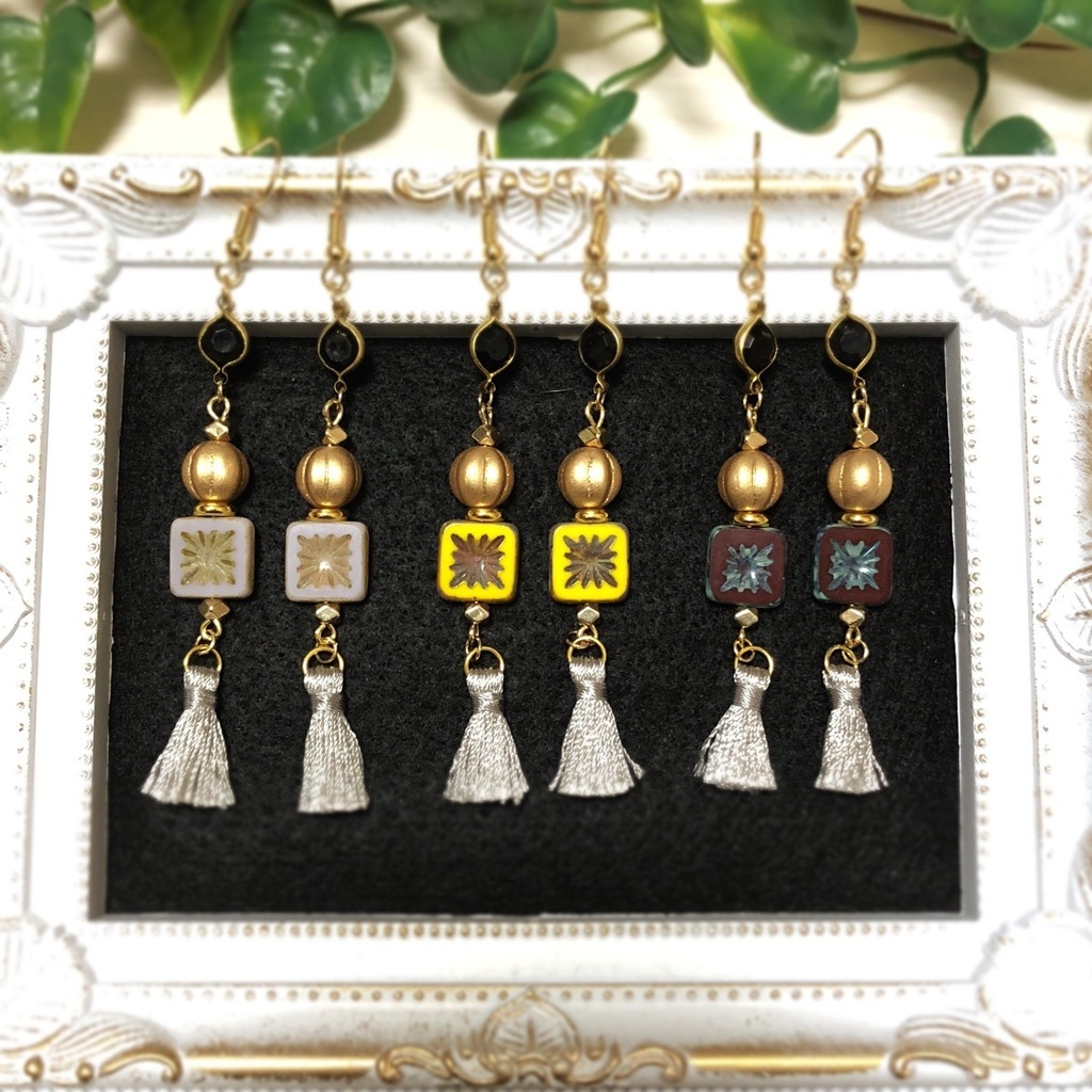 麻天狼イメージピアス