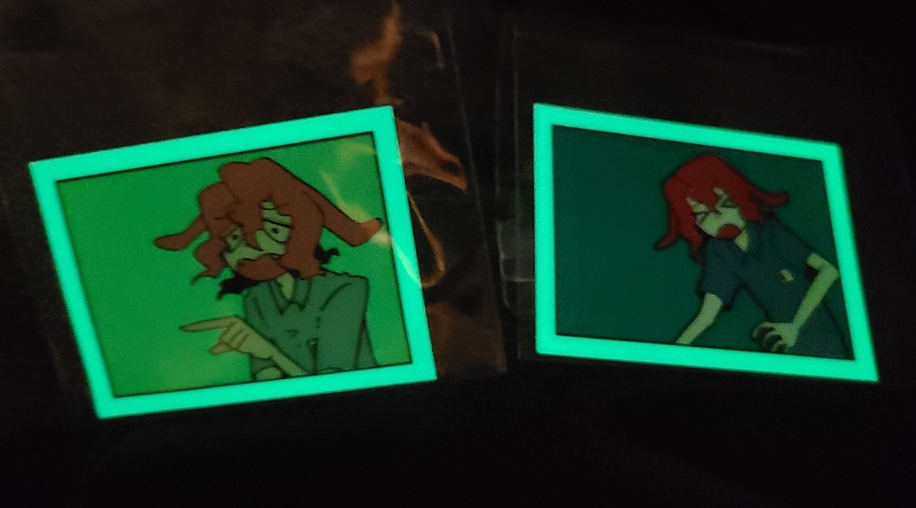 蓄光ステッカー