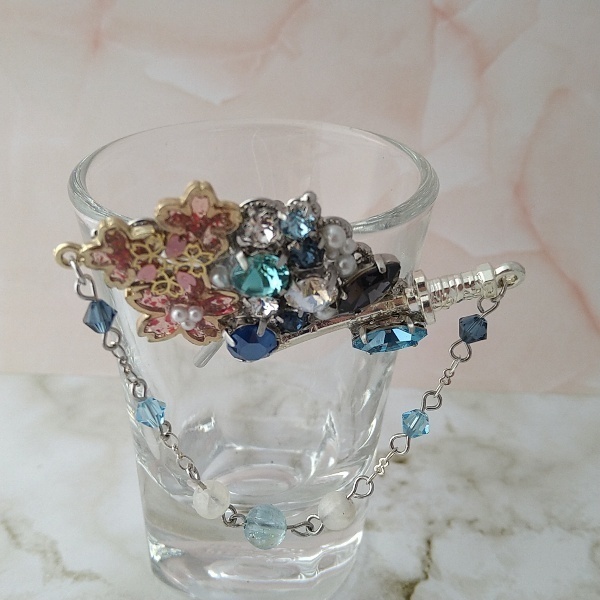 桜舞う、守りの髪飾りポニーフック(大和守安定)