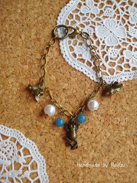 金魚と蛙のチャームチェーン