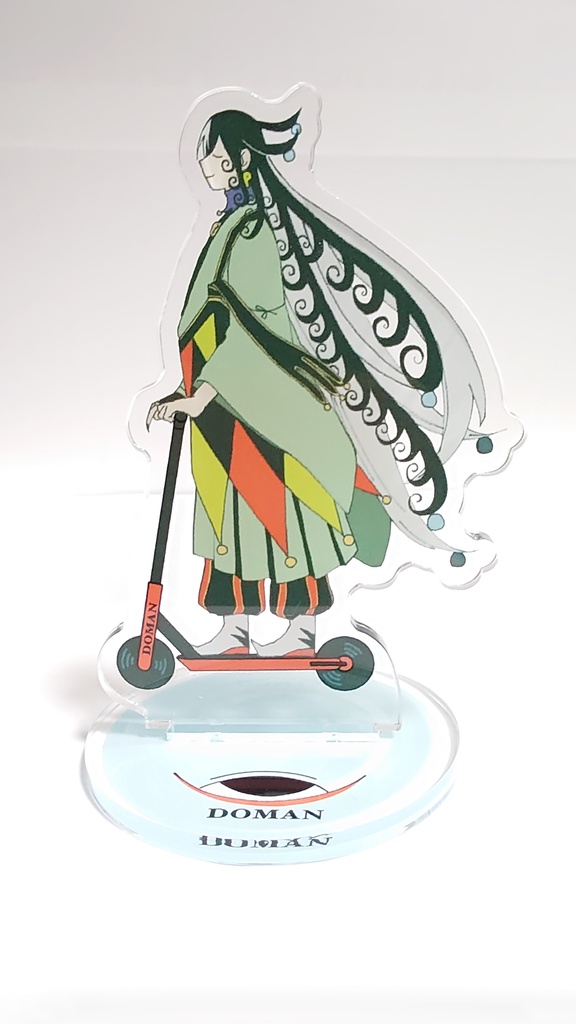 道満がキックボードに乗ってるアクスタ