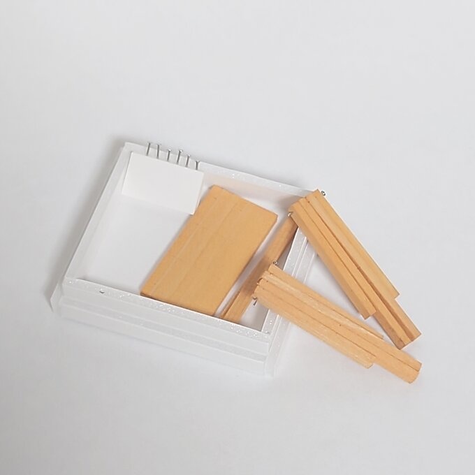 【キット】1/12折りたたみスツール メープル