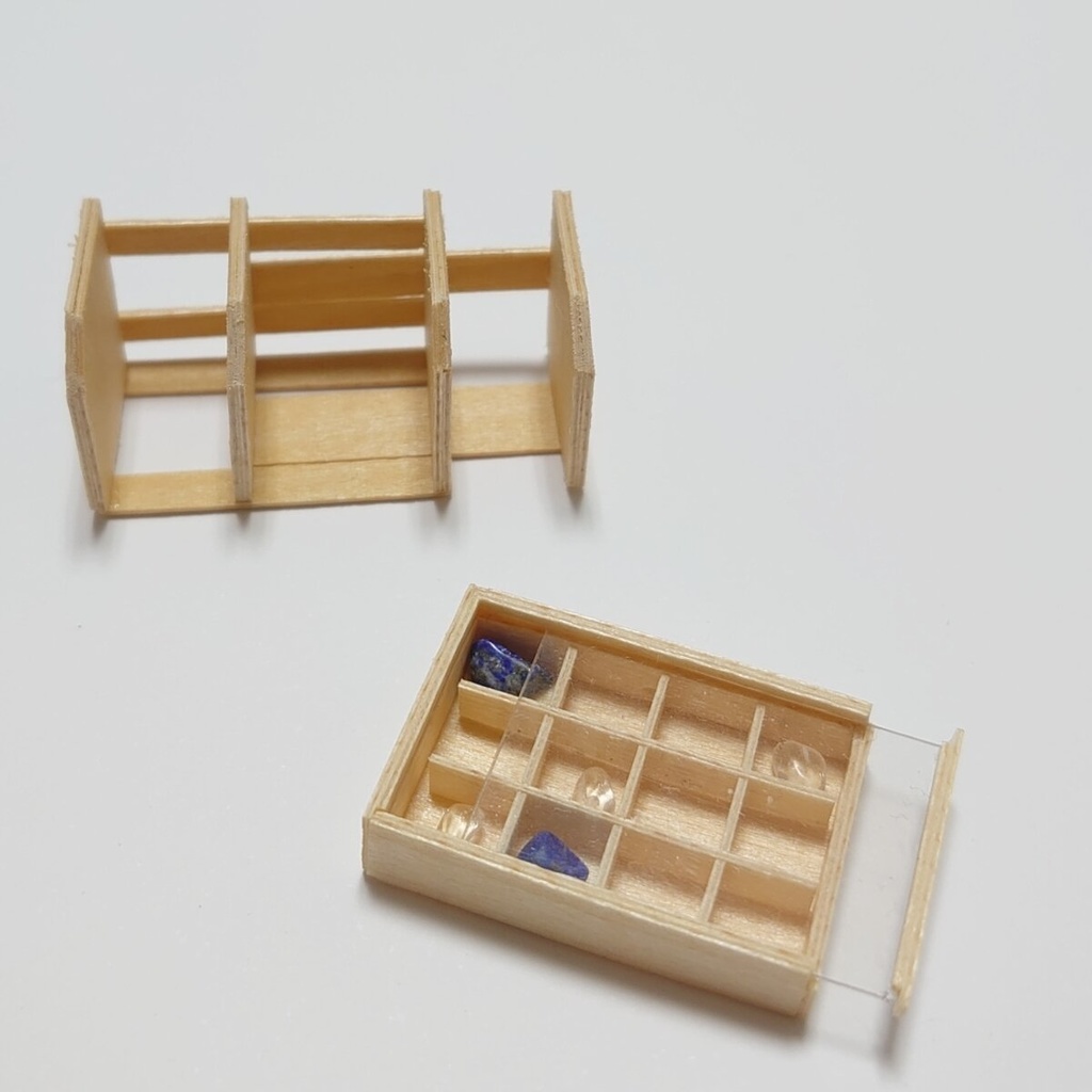 【キットレシピ付き🔸ミニチュア合板 c ブックエンド&鉱石ケース