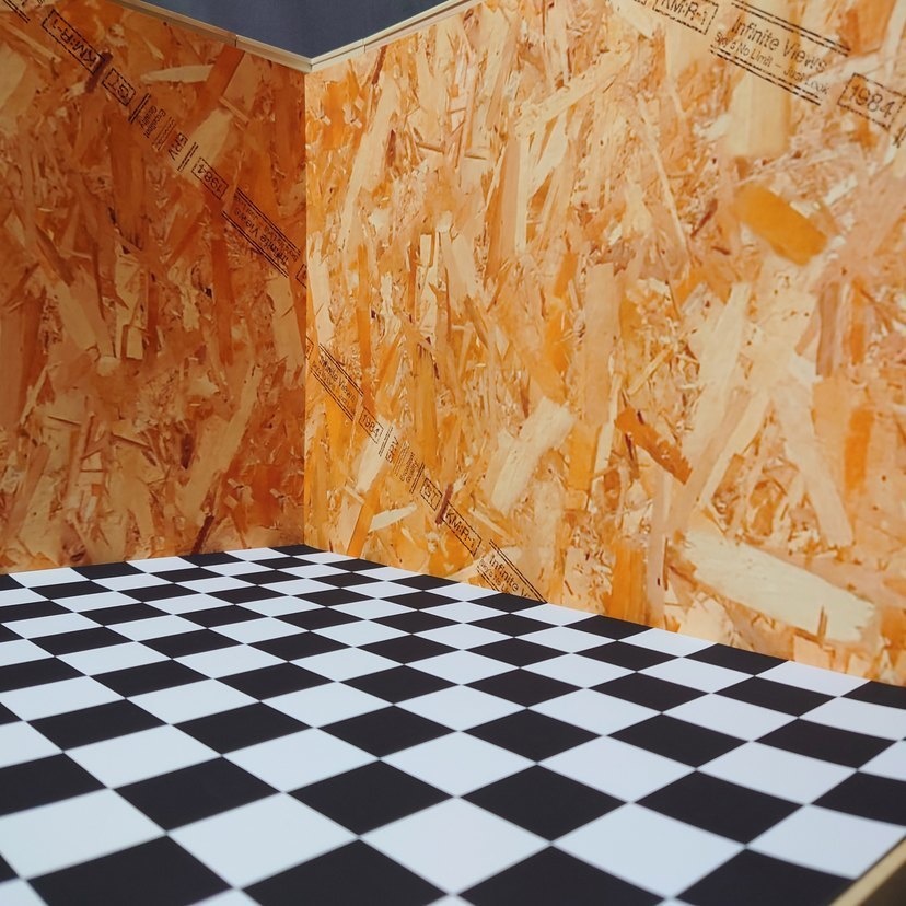 完成品 ベース+金属板入り床 白×黒チェック うちのこ部屋Lサイズ対応