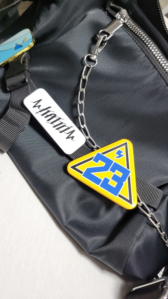 KAITOイメージ缶バッジセット