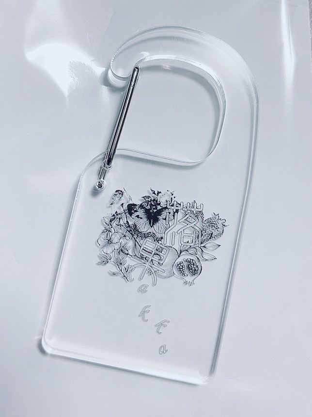 アクリルカラビナ