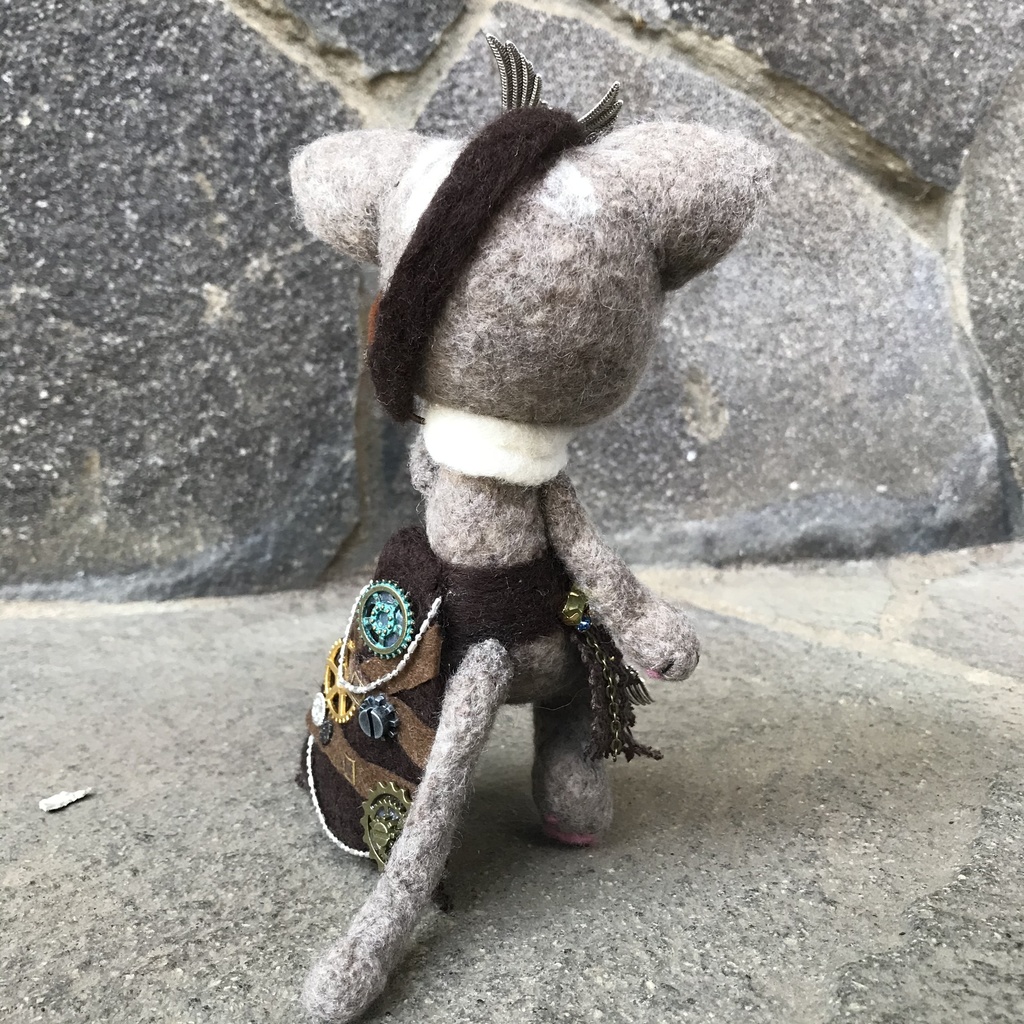 異世界の番人 獣人 鍵守見習いの子猫