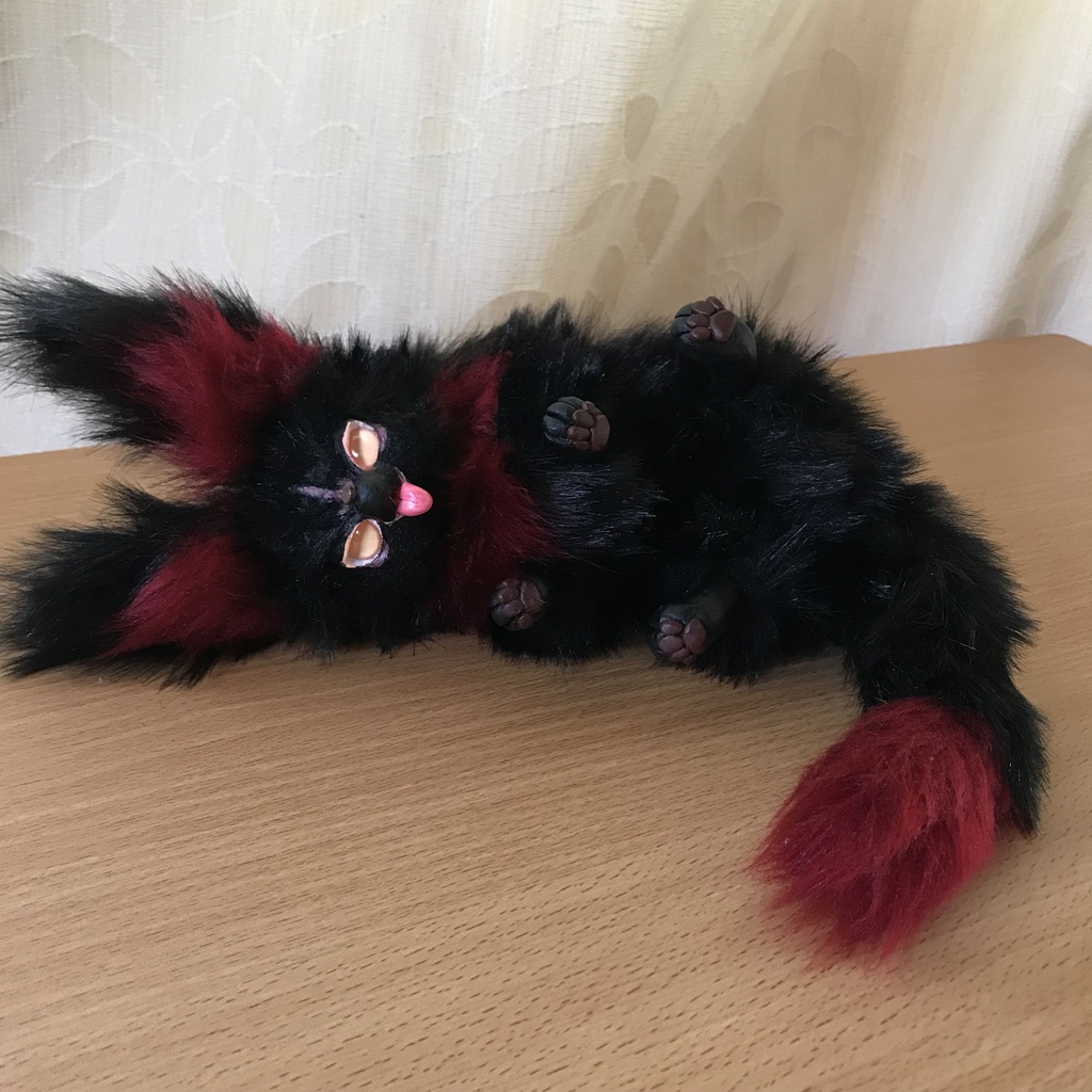 福告幻獣 黒紅さん