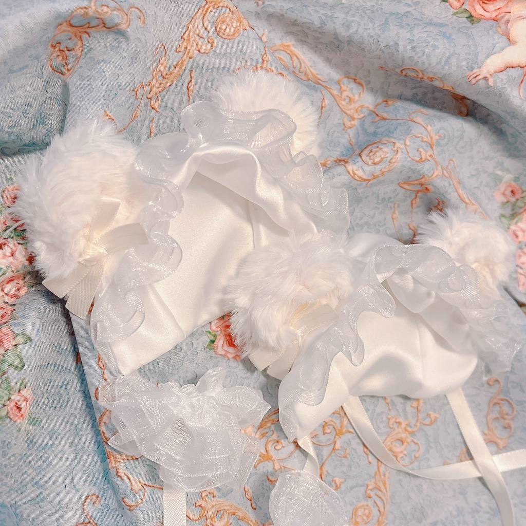 White Lolita bonnet 🍼🤍