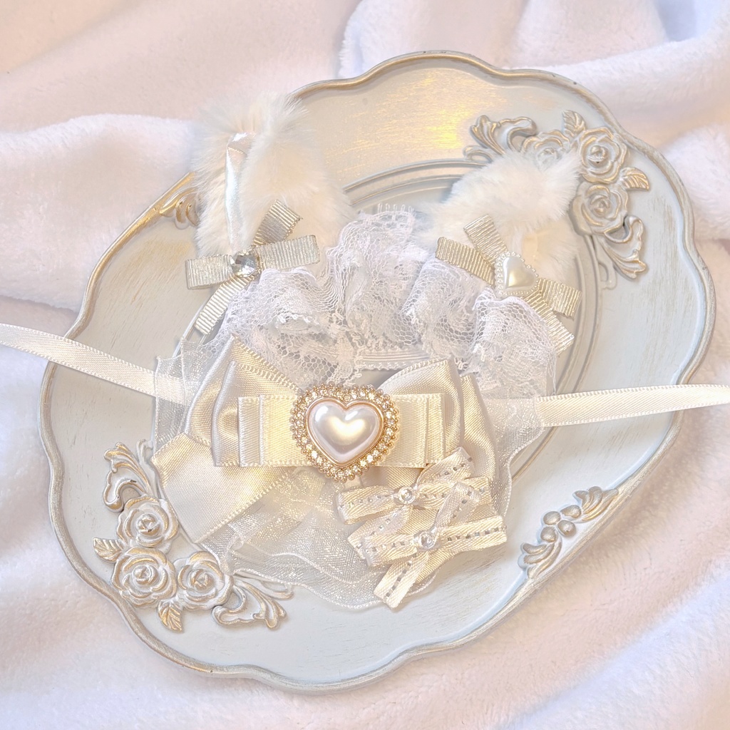 ribbon×ribbon🤍White cat