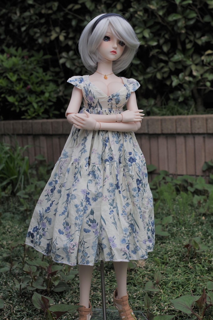 【DDdy】花畑の三姉妹ワンピース