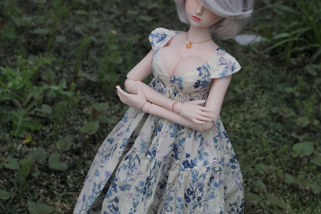 【DDdy】花畑の三姉妹ワンピース