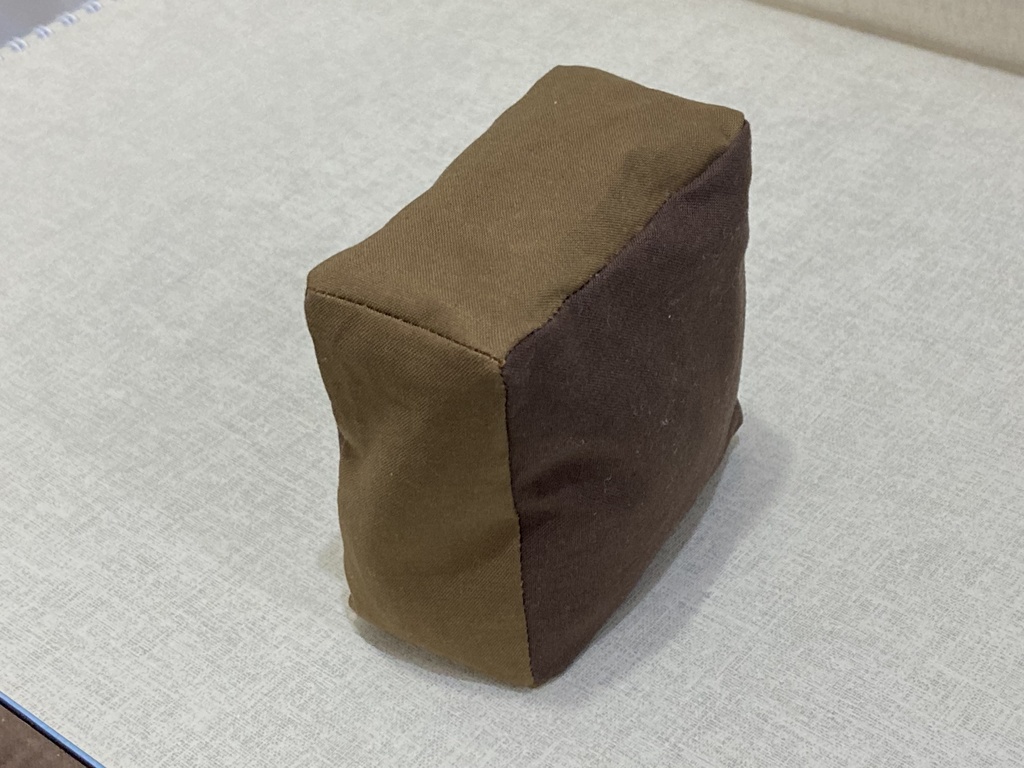 ドールをだめにするソファ