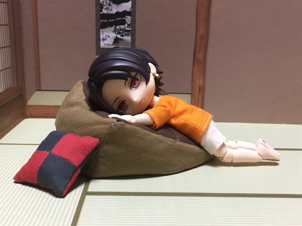 ドールをだめにするソファ