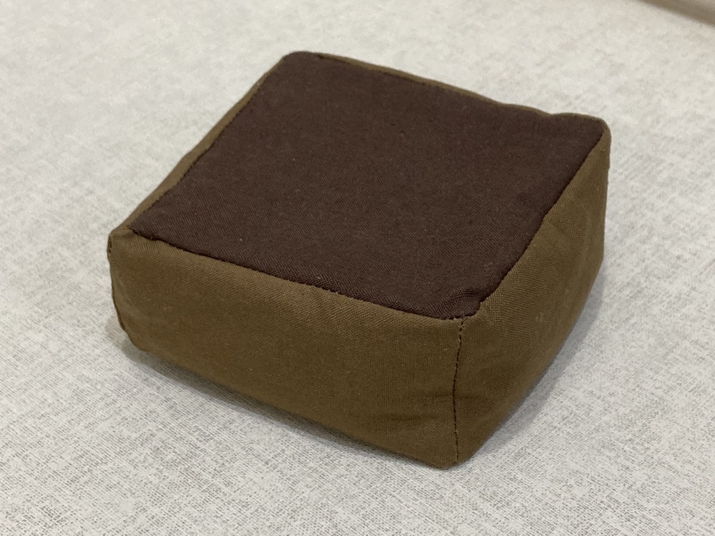 ドールをだめにするソファ