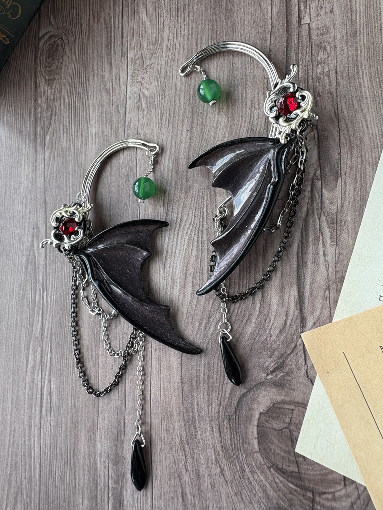 赫月ノ顎イヤーカフフック