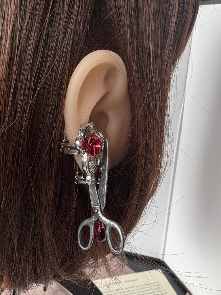 断罪ノ紅鋏カフ