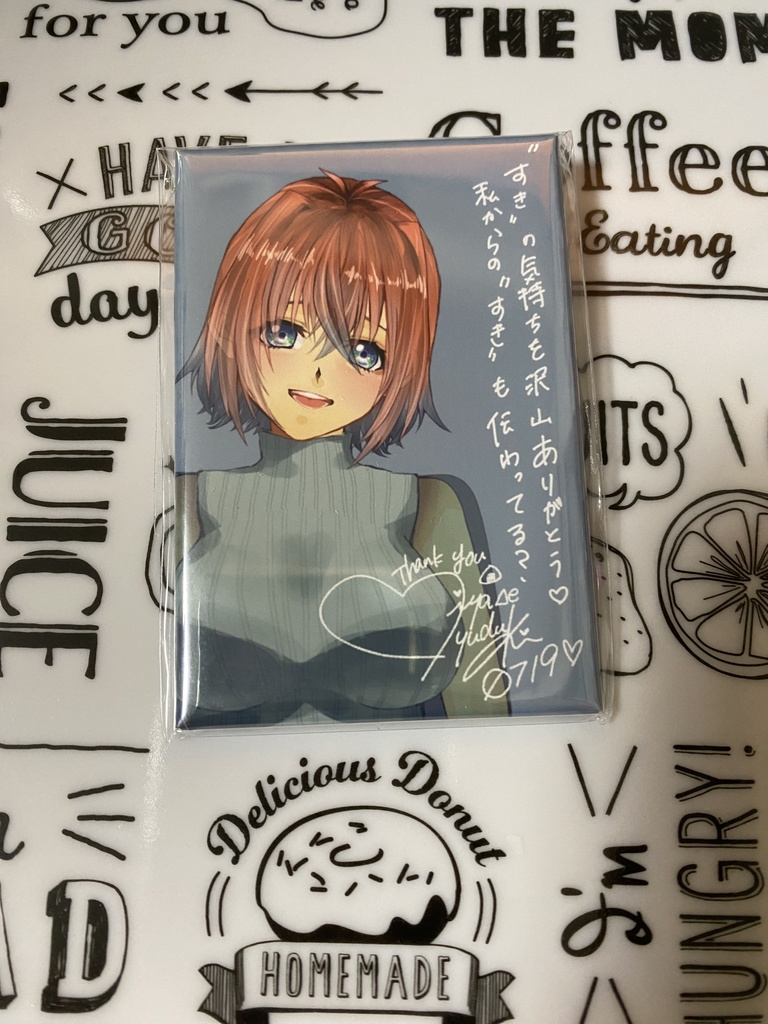 縦型缶バッジ①