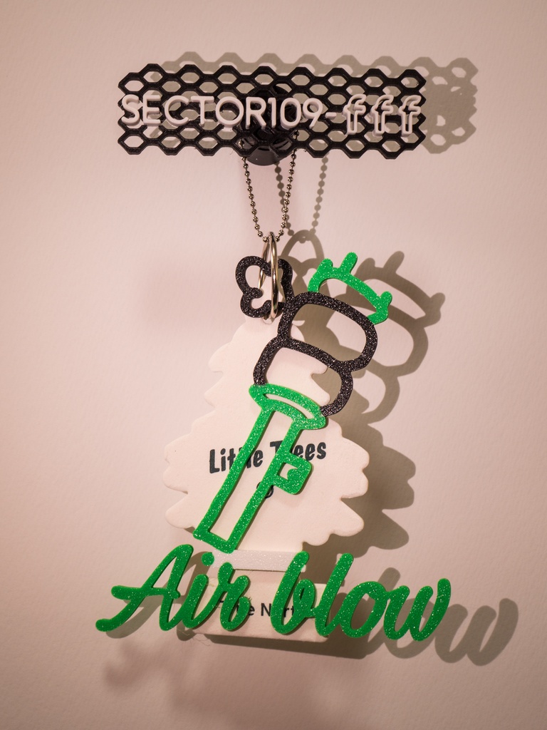 ツリー型芳香剤アクセサリー エアサスブロー グリーン×ホワイト