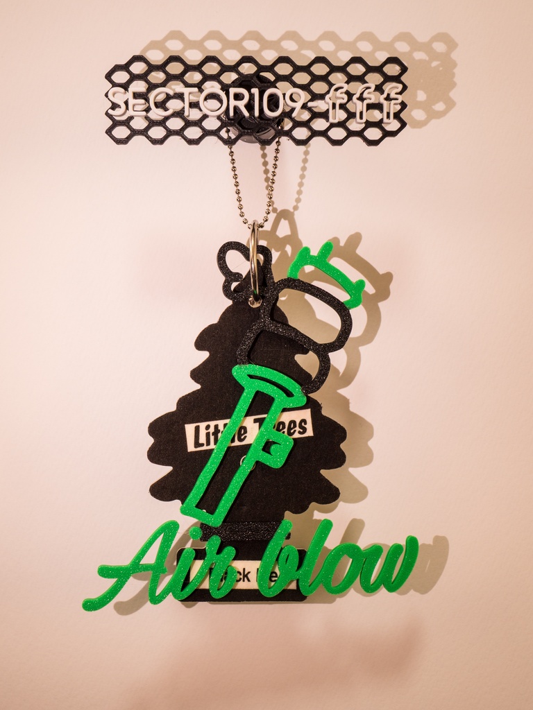 ツリー型芳香剤アクセサリー エアサスブロー グリーン×ブラック