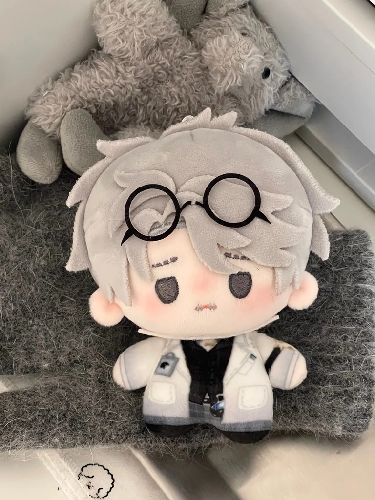 【即納】第五人格　IdentityV　納棺師　イソップ・カール　ぬいぐるみ