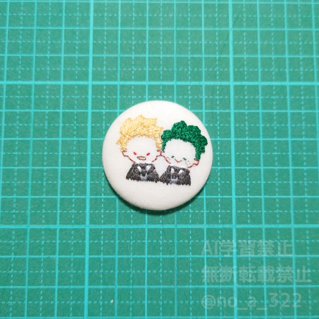 くるみボタンのマグネット② (衣装・パロ系)