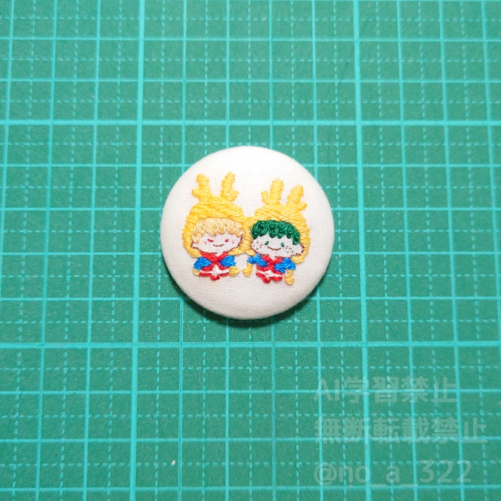 くるみボタンのマグネット② (衣装・パロ系)