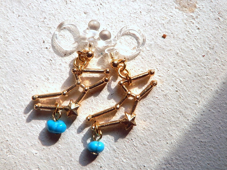 3D星座とちょっぴりよい石のイヤリング*おとめ座とターコイズ