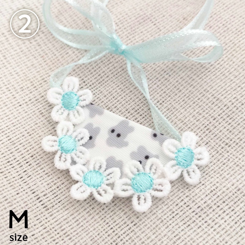 ぽふっけ柄おめかしスタイ