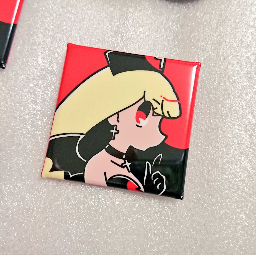 😈悪魔ちゃん缶バッジ😈