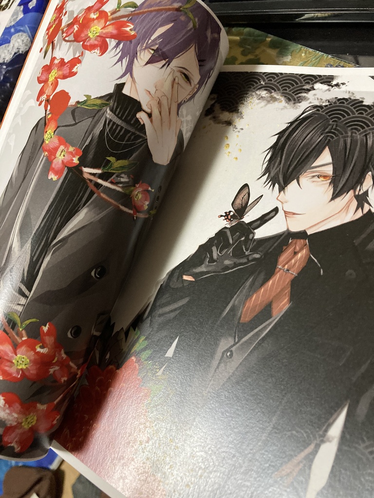 2019-2022 画集『鈍色の月(にびいろのつき)』再販(受注)