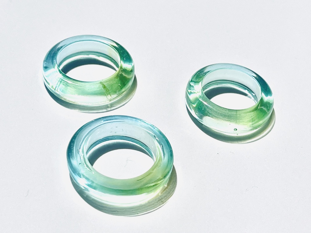 不死鳥カラー　樹脂リング　クリア