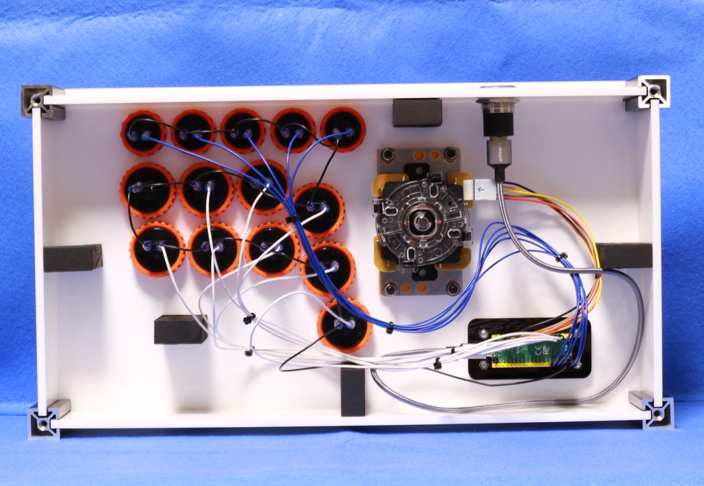 「即納モデル」アクリルケース アーケードコントローラー(クリアホワイト))