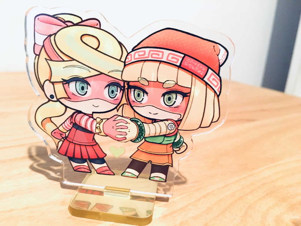 リボ麺　アクスタ