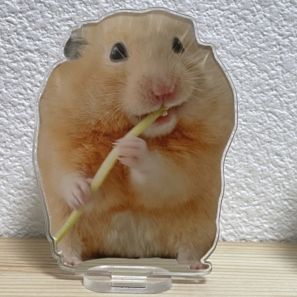 うまうまに見せかけて歯に詰まったポテチしーしーしてるナゲット君アクスタ