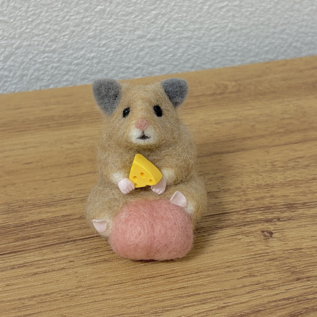 羊毛ハムスターキンクマ君　(ポーチ付き)