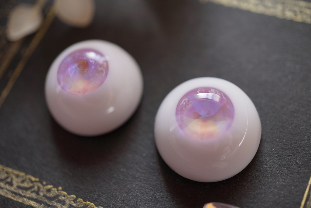 【ドールアイ/18mm】微睡む宝石/クンツァイト