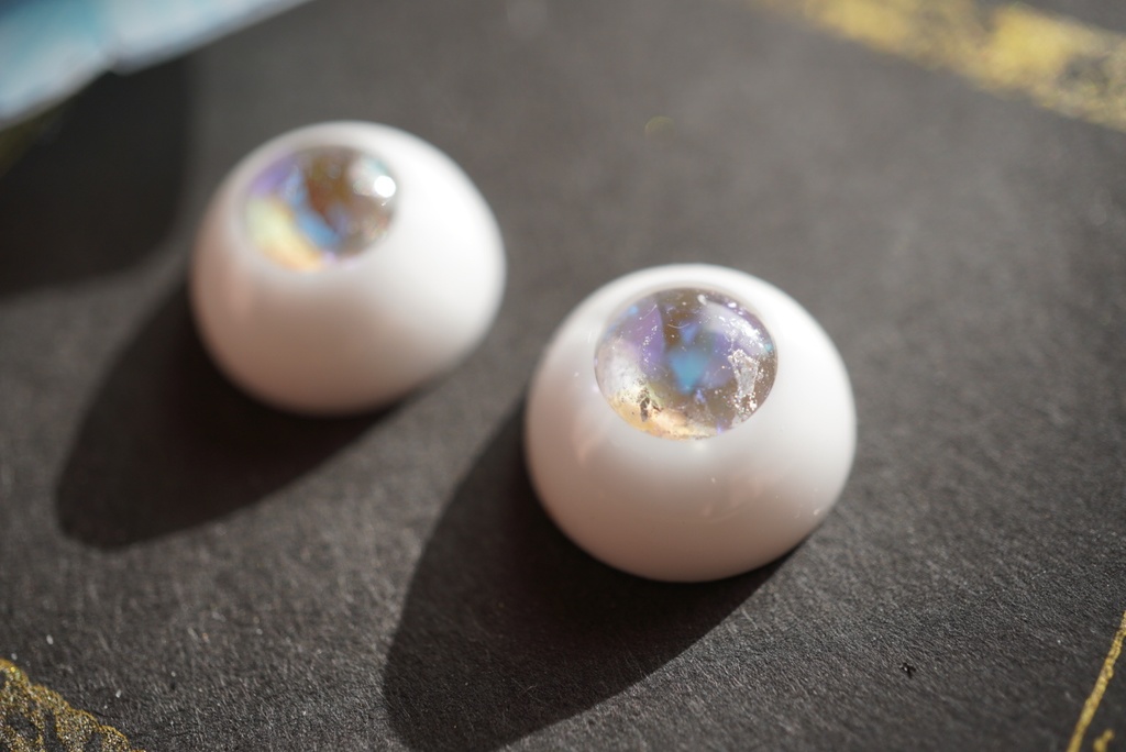 【ドールアイ/14mm】微睡む宝石/ダイアスポア