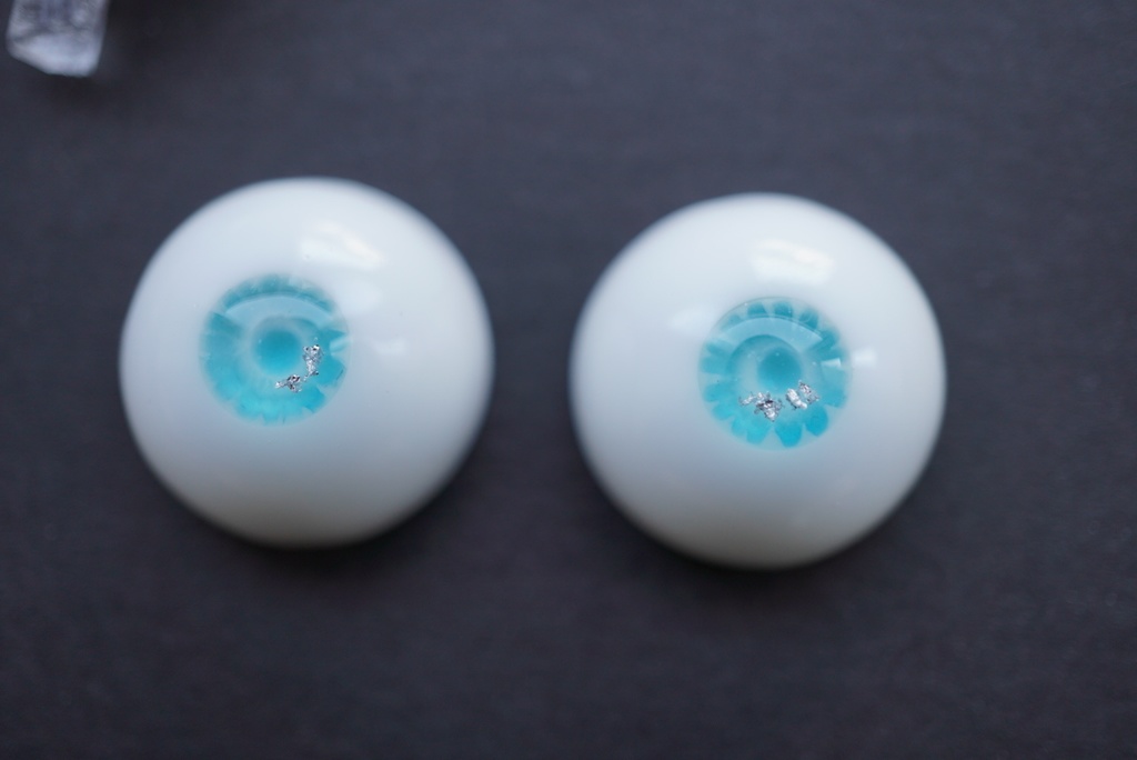 【ドールアイ/16mm/小虹彩】花小鞠