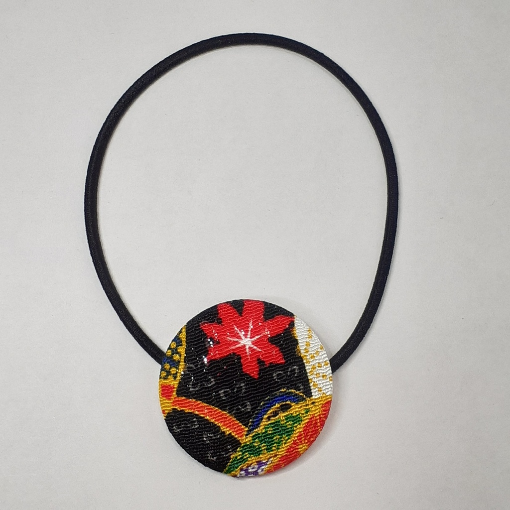 くるみボタンヘアゴム　黒和柄