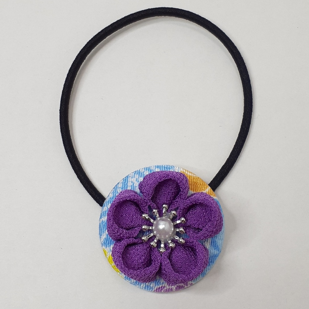 つまみ細工ヘアゴム　紫色