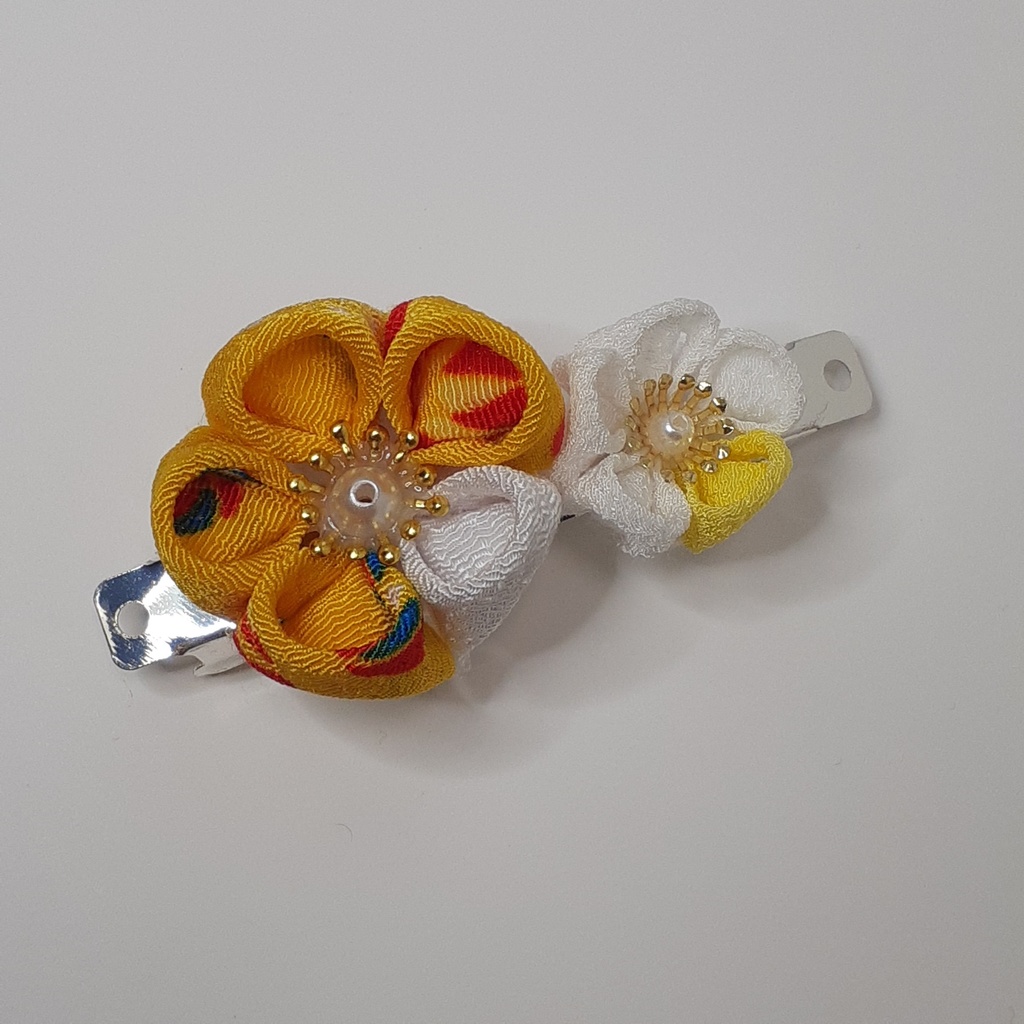 つまみ細工バレッタ　黄色