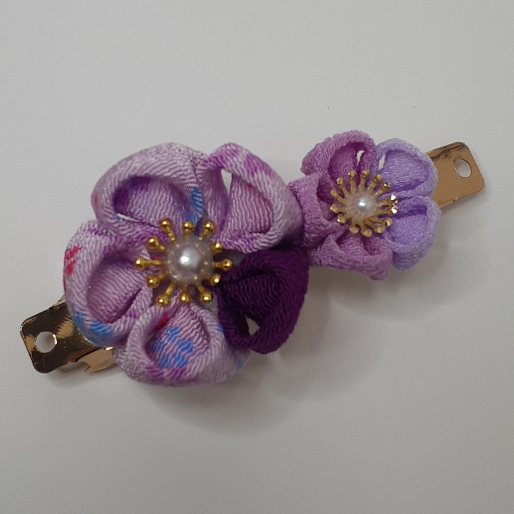 つまみ細工バレッタ　紫色