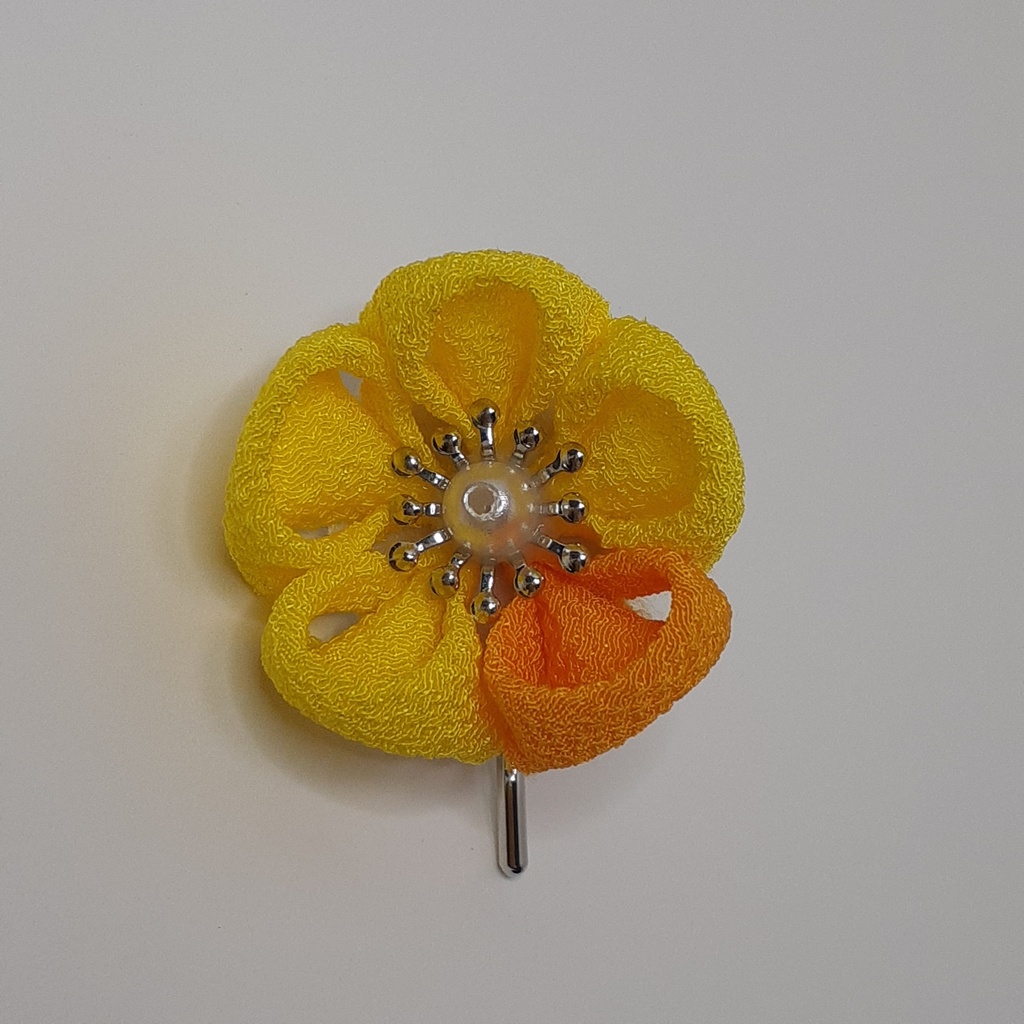 つまみ細工ポニーフック　黄色