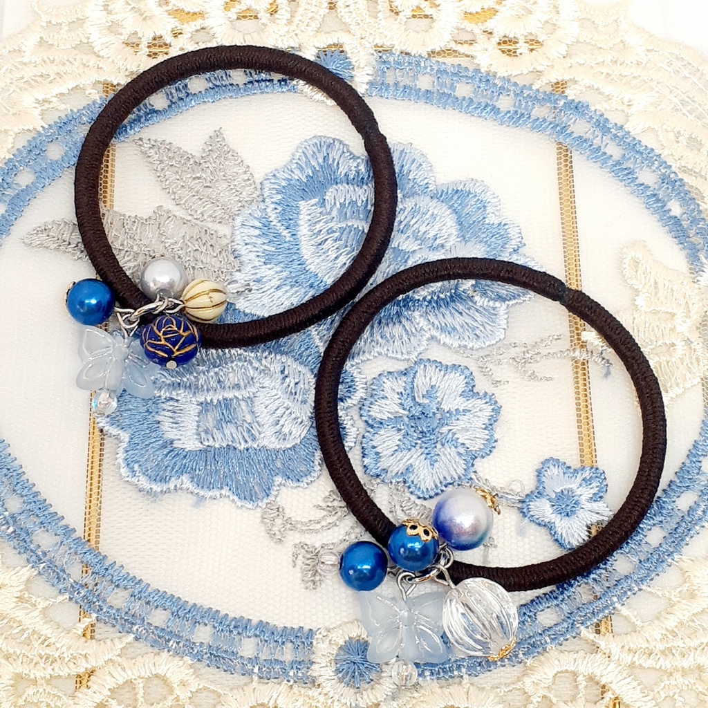 じゃらじゃらヘアゴム【冬の蝶】