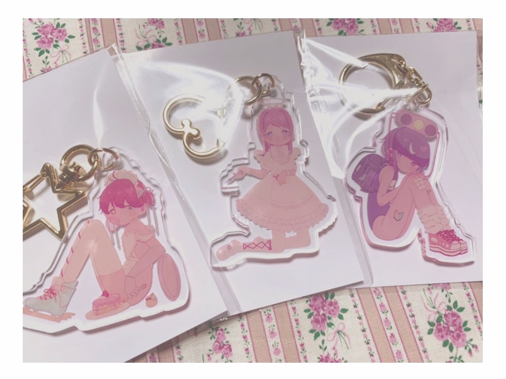 アクキー3種 だよ〜ん