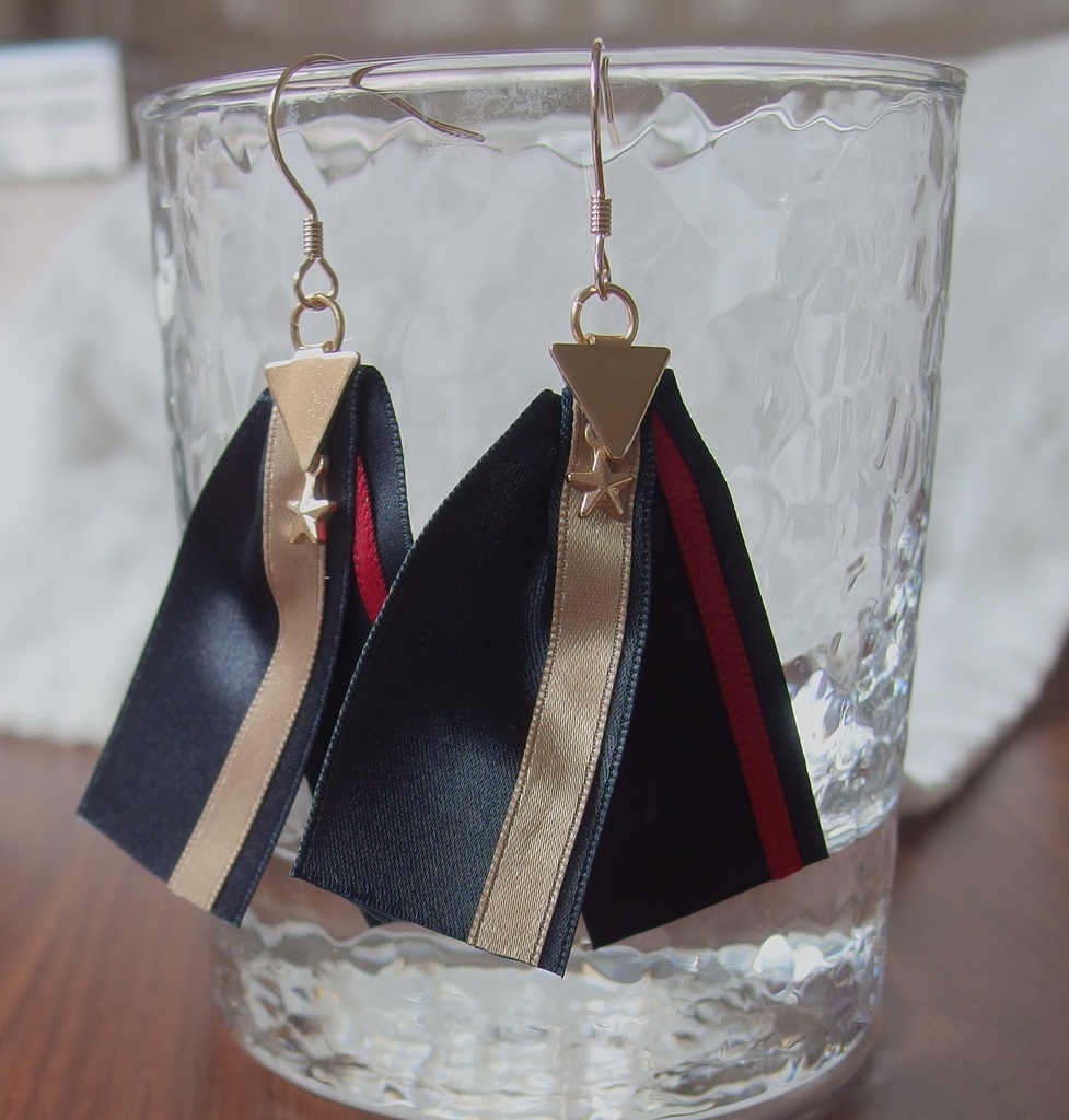 金カムピアス(イヤリング)