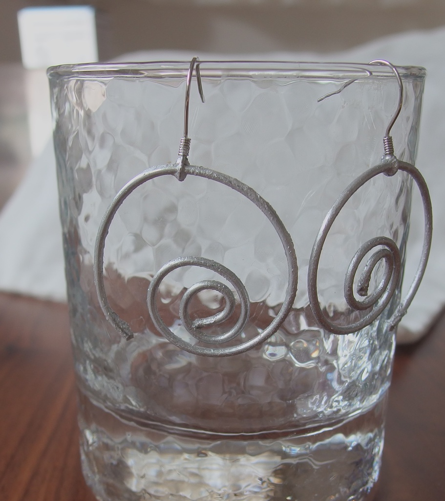 金カムピアス(イヤリング)